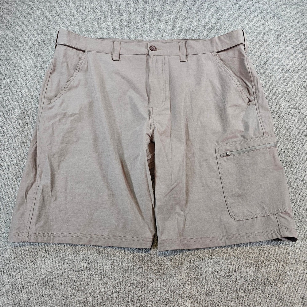 Huk Mens Performance  Brown Cargo Shorts  Size XXL Fishing Hiking Utility